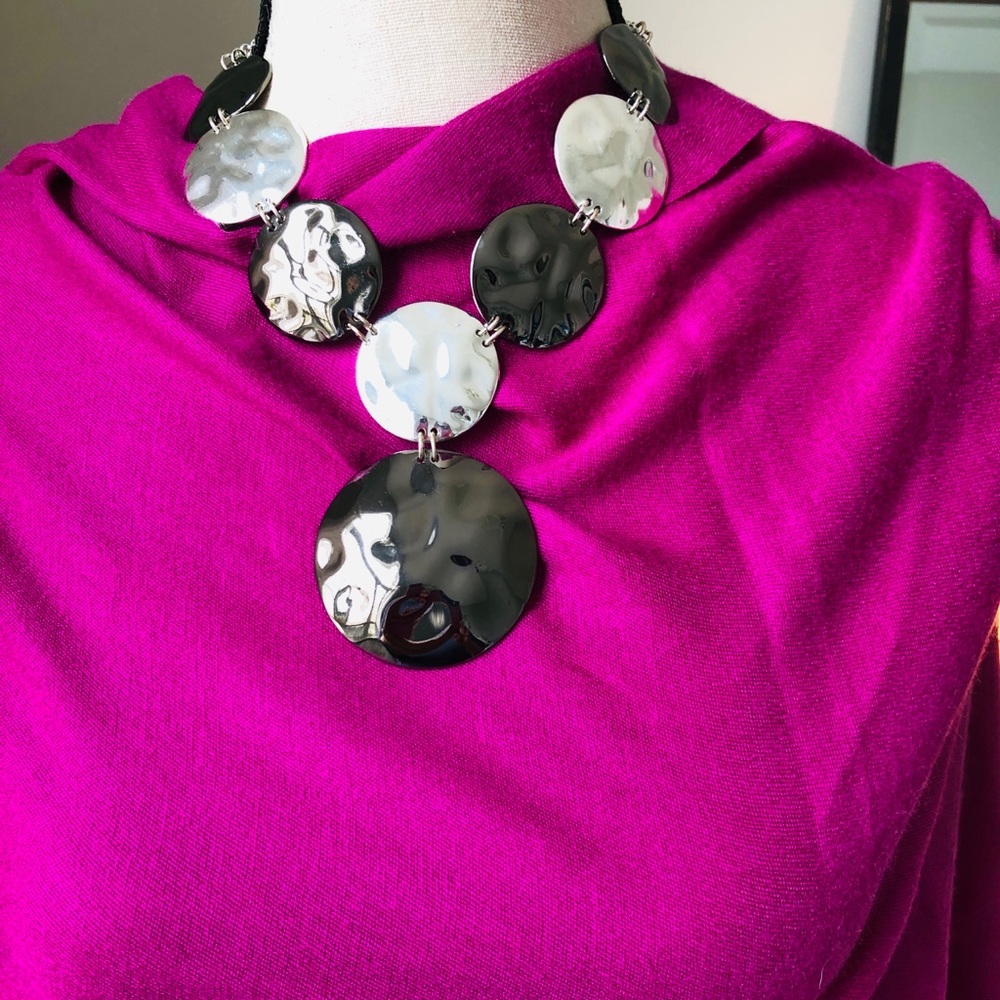 Silver and gunmetal fashion necklace...Stunning...